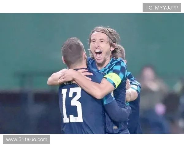 莫德里奇购60张米兰德比票 曼朱基奇也到场